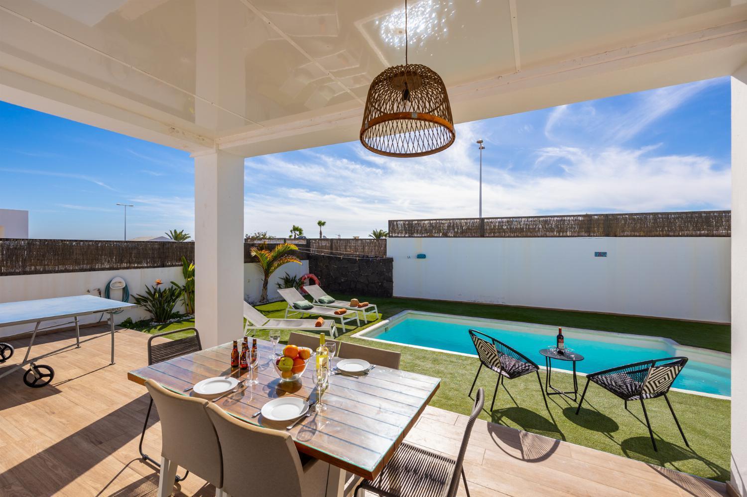 Villa Cindy Playa Blanca  Luaran gambar